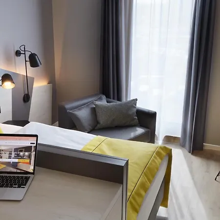 Acora Airport Living The - 3* Düsseldorf