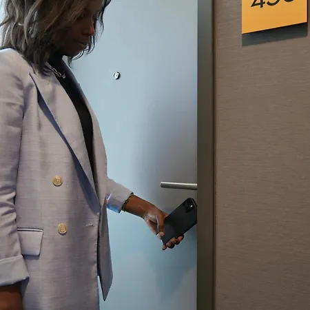 Acora Airport Living The - 3* Düsseldorf